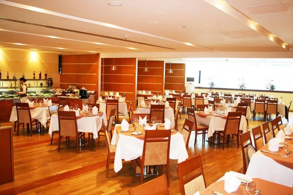 Al Jazira Club Hotel Abou Dabi Extérieur photo